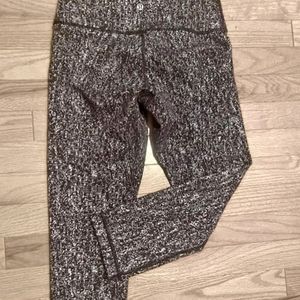 Lululemon Capri Leggings